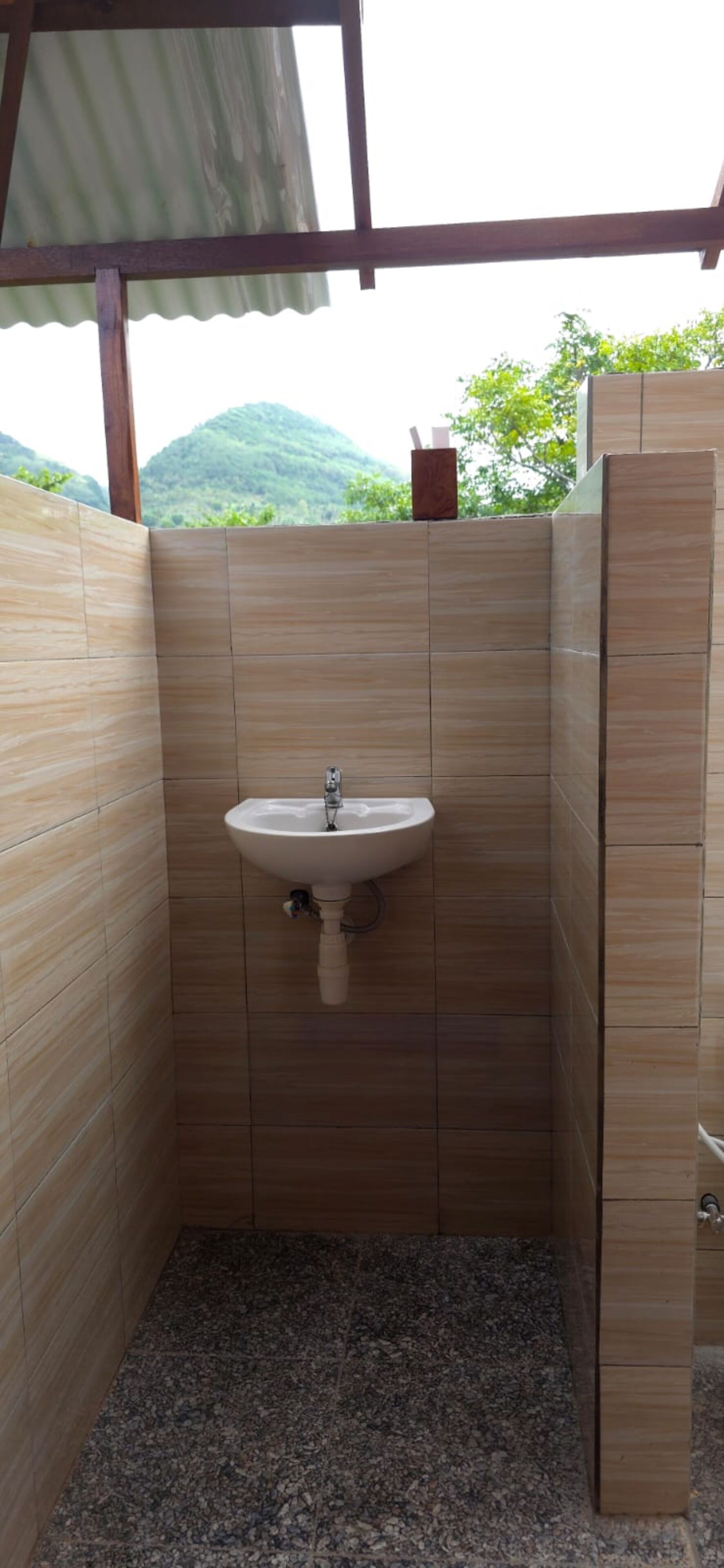 Deluxe Bungalow, 1 Bedroom, Balcony, Garden View | Bathroom