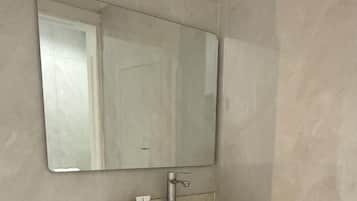 Deluxe Apartment, Balcony | Bathroom