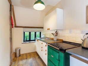 Een magnetron, een oven
