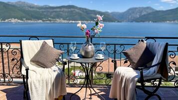 Premium Penthouse, Sea View | Terrace/patio