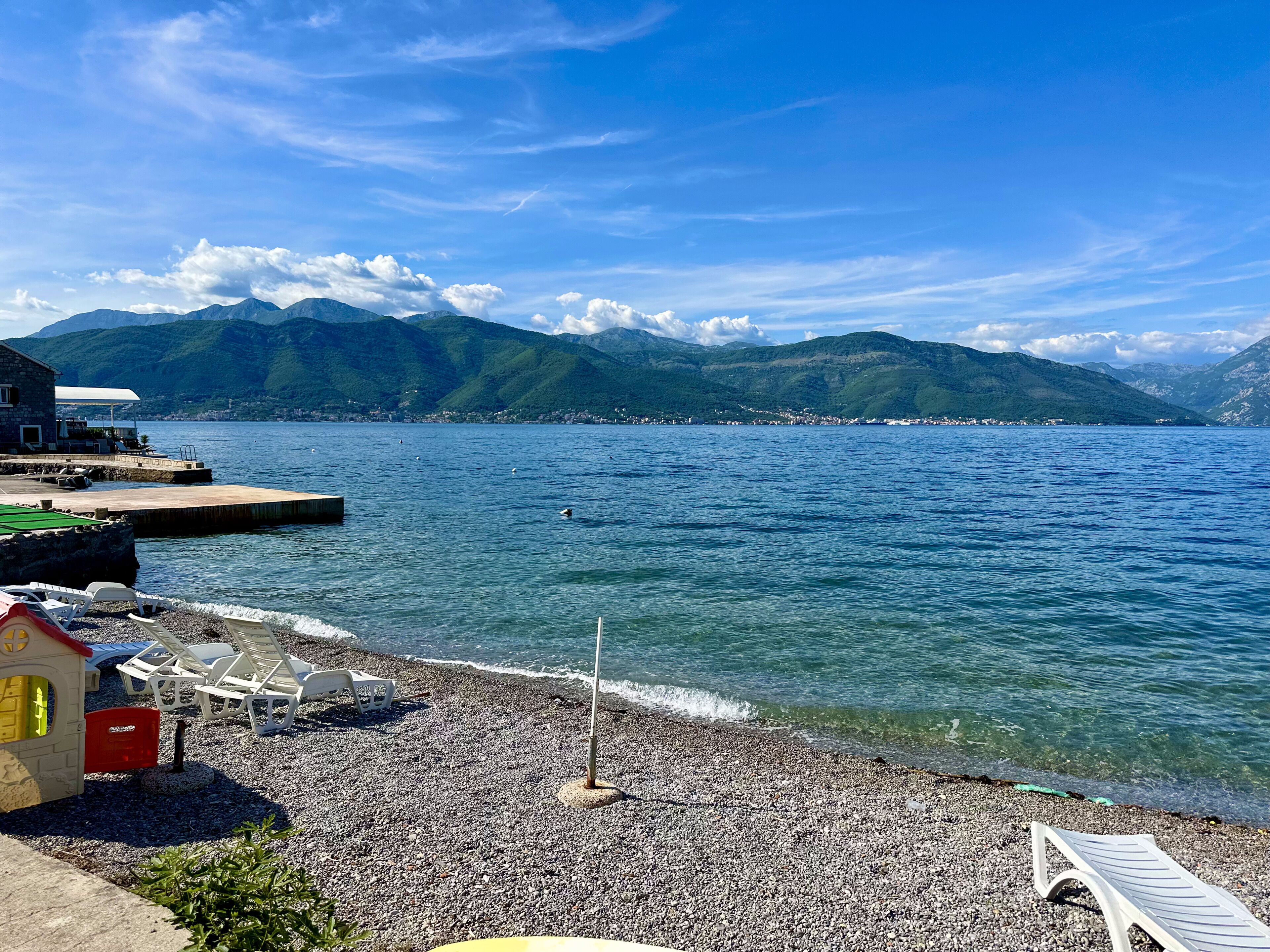 Privat strand och vit sandstrand
