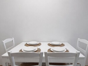 Dining - Ermou Central Residence by ΜΡS (Athina)