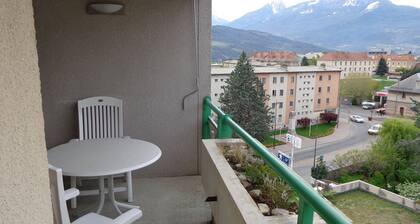 LARGE APARTMENT near historic center, shops and train station