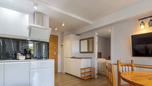 Unclassified image, 4 of 27, button - Fluromar by Interhome (Salou)
