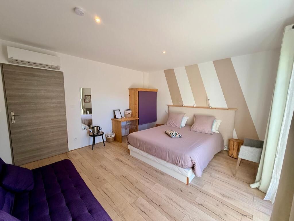 Room, Garden View | Blackout drapes, soundproofing, free WiFi