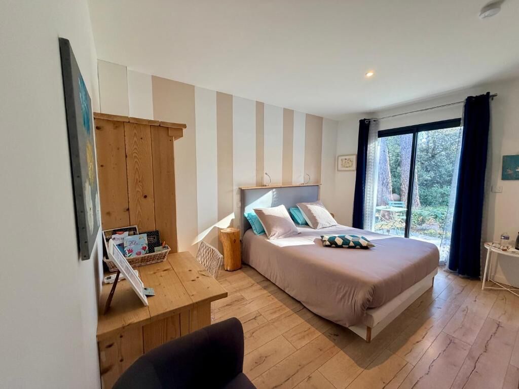 Double Room, Garden View | Blackout drapes, soundproofing, free WiFi