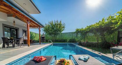 Private Pool Villa for 8 Guests with BBQ and Fruit Garden Near Saklıkent & Kaş
