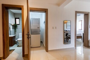 Hair dryer, towels - First floor, 4 pools, beach nearby, and gym (Punta Cana)