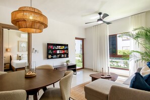 Iron/ironing board, Internet - First floor, 4 pools, beach nearby, and gym (Punta Cana)