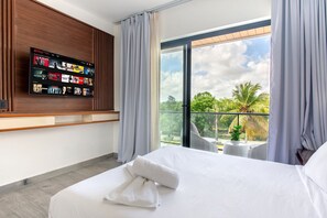 Internet - Artificial beach, swimming pools, gym, 1 bedroom (Punta Cana)