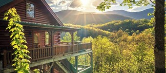 NEW! Million Dollar Views · Cool Escape w/4 Decks