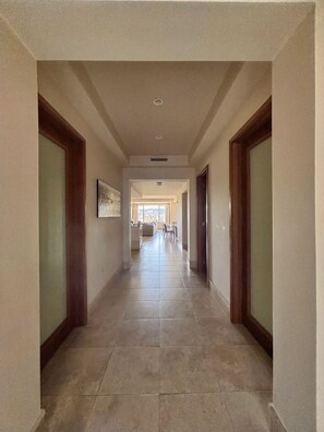 Interior - A luxurious 3-bed, 3.5-bath residence inside the Ritz-Carlton Reserve in Dorado (Dorado)