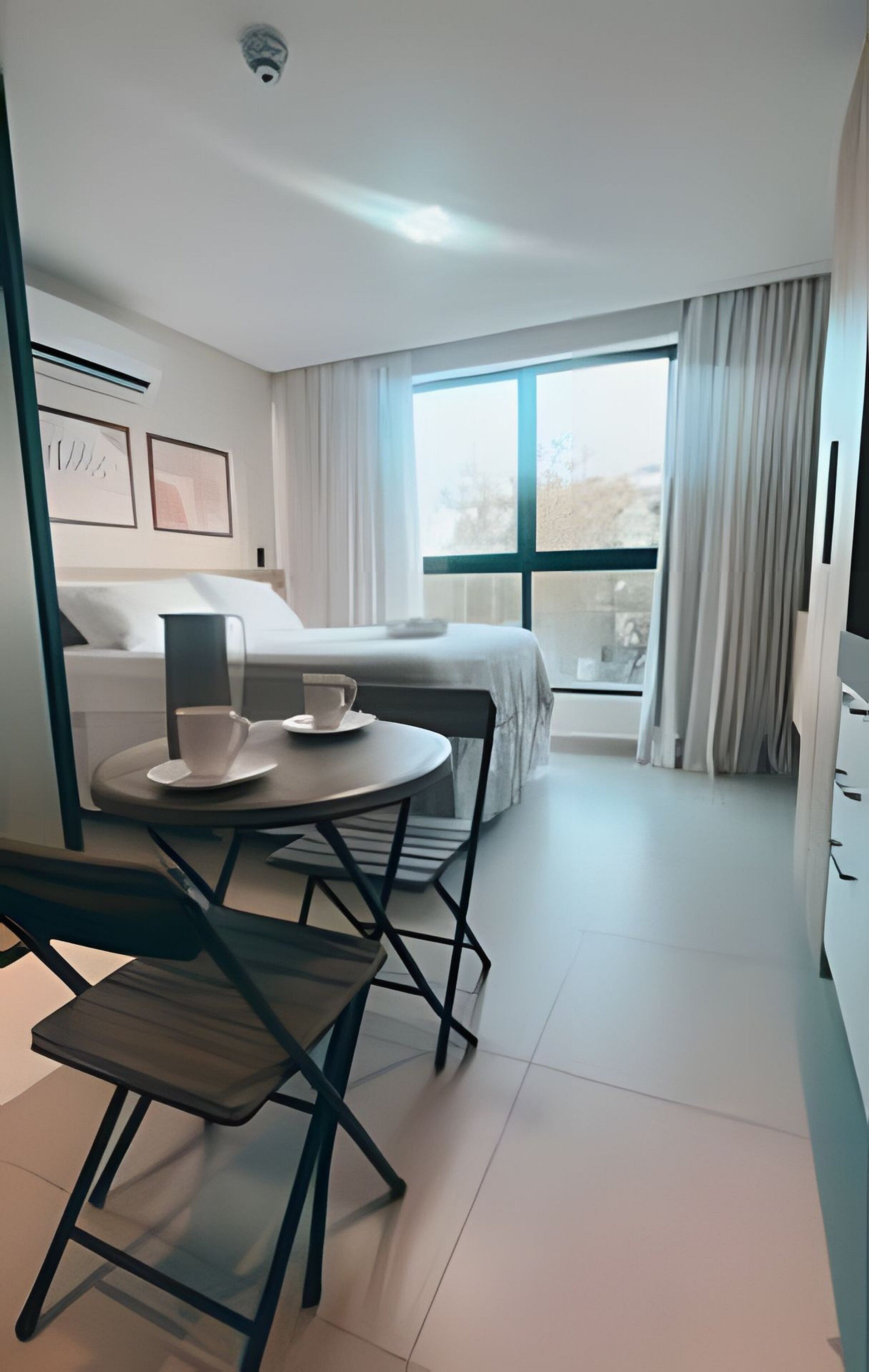 WiFi (free), bed sheets