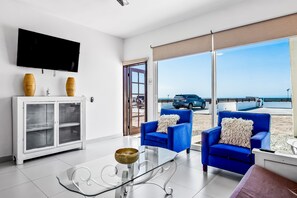 Villa - flera sängar - uteplats - viss havsutsikt (Casa Capri 39 - Playa Arcangel) | Vardagsrum