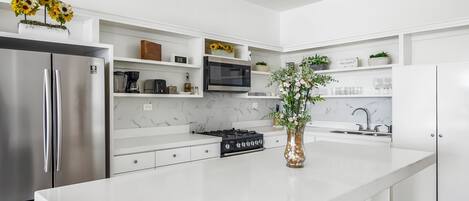 Villa - flere senge - køkken - delvis havudsigt (Casa Arcilla 18 - Playa Arcangel) | Privat køkken