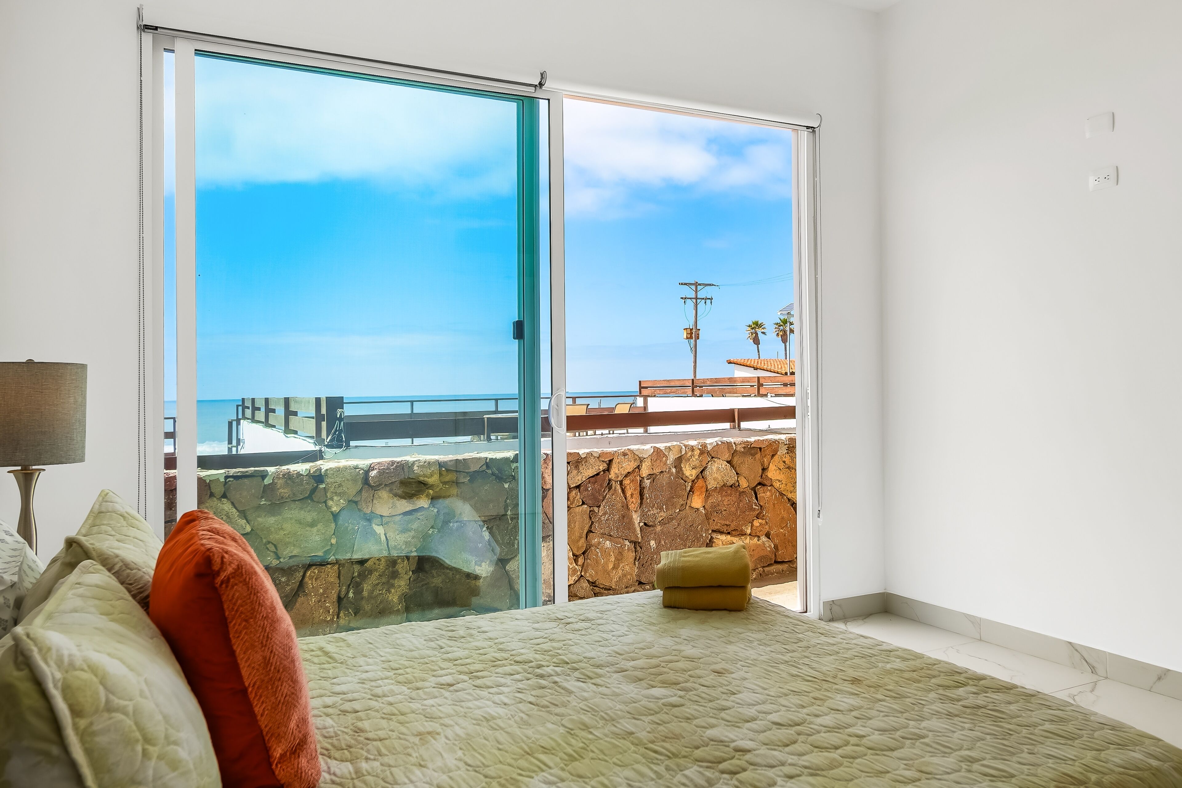 Villa, Multiple Beds, Kitchen, Partial Ocean View (Casa Arcilla 18 - Playa Arcangel) | 3 bedrooms, individually decorated, individually furnished, bed sheets