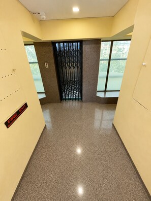 Interior - Glitz Hotel Jayshree - Nr Mumbai Airport (Mumbai)