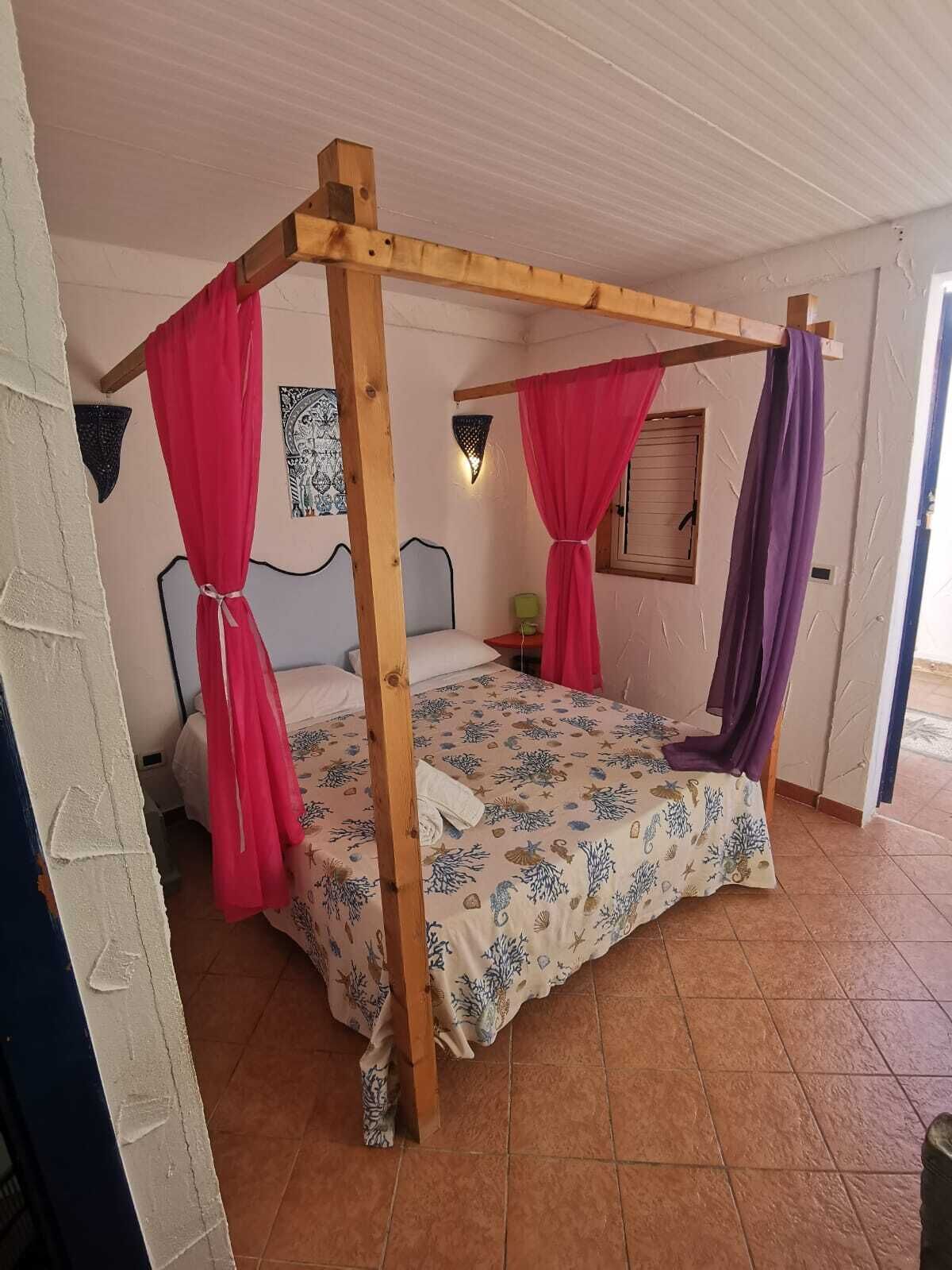 Chambre Double ou avec lits jumeaux | Bureau, Wi-Fi gratuit