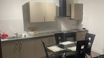 Apartment, 1 Bedroom, Accessible, Balcony | Interior