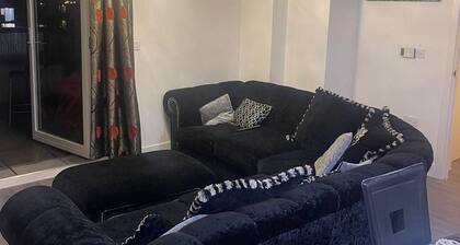 Wembley Stadium View Luxury Apartment