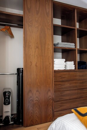 Interior - 4BR in 2 beautiful apartments. Pool, Rooftop, GYM (Mexico City)