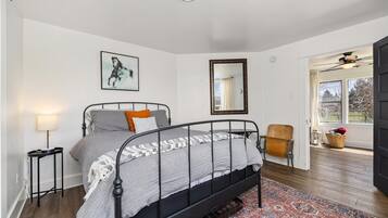 3 Schlafzimmer, Bügeleisen/Bügelbrett, Reisekinderbett, Internetzugang