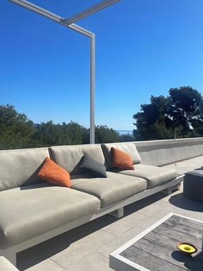 Property grounds - Contemporary hillside villa with sea view (3 kms) (Xàbia)