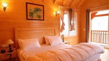 Luxury Chalet, Balcony, Mountain View | Desk, laptop workspace, WiFi (free)