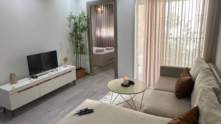 Cozy Hammamet Apartment Beach, Pool, and Comfort Await