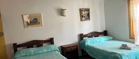 4 bedrooms, WiFi, bed sheets