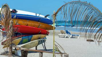 Beach nearby, beach towels, beach massages, beach yoga