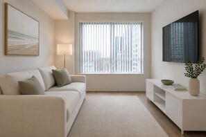 Comfort Studio | Living area - Juniper House Suites (Toronto)