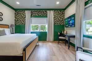 Iron/ironing board, free WiFi, bed sheets - Newly Renovated Historic Atco Village Retreat (Cartersville)