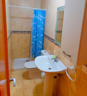 Bathroom - Vrbo Property (Roquetas de Mar)