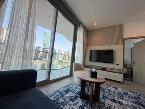 Apartment, Balcony, Canal View | Interior - Heaven's Dreams Peninsula 3 Business Bay (Dubai)