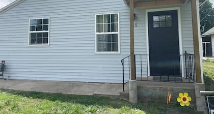 Cozy 2-bedroom house in Lakeside IA. Just a 3 minute walk from the lake.