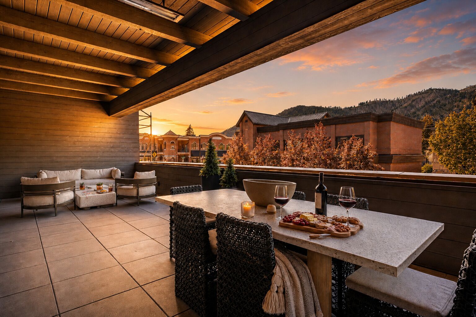 Outdoor dining
