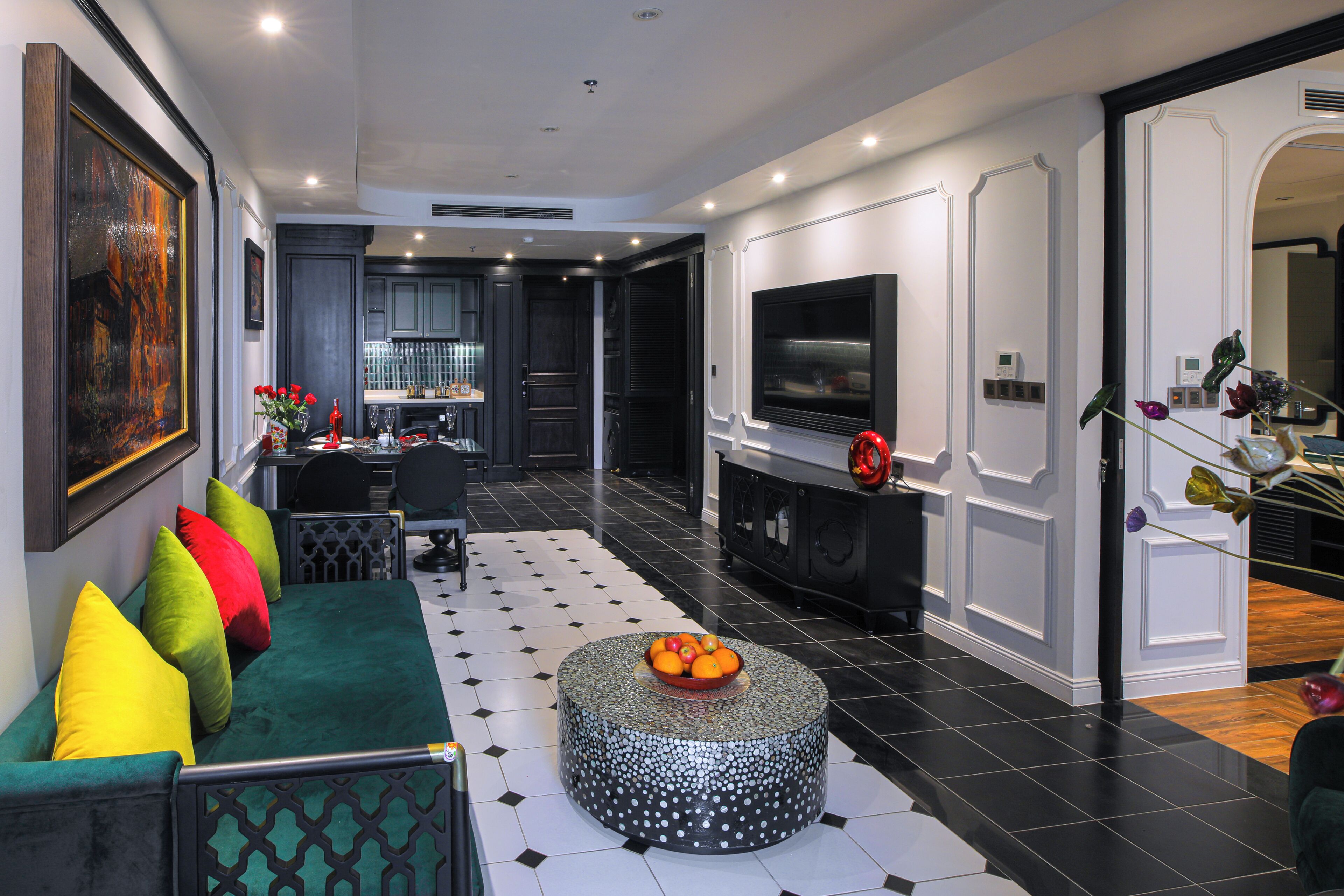 Luxury Apartment, City View | Living area | 40-inch flat-screen TV with cable channels
