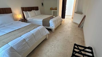 Quarto casal básico | Wi-Fi de cortesia