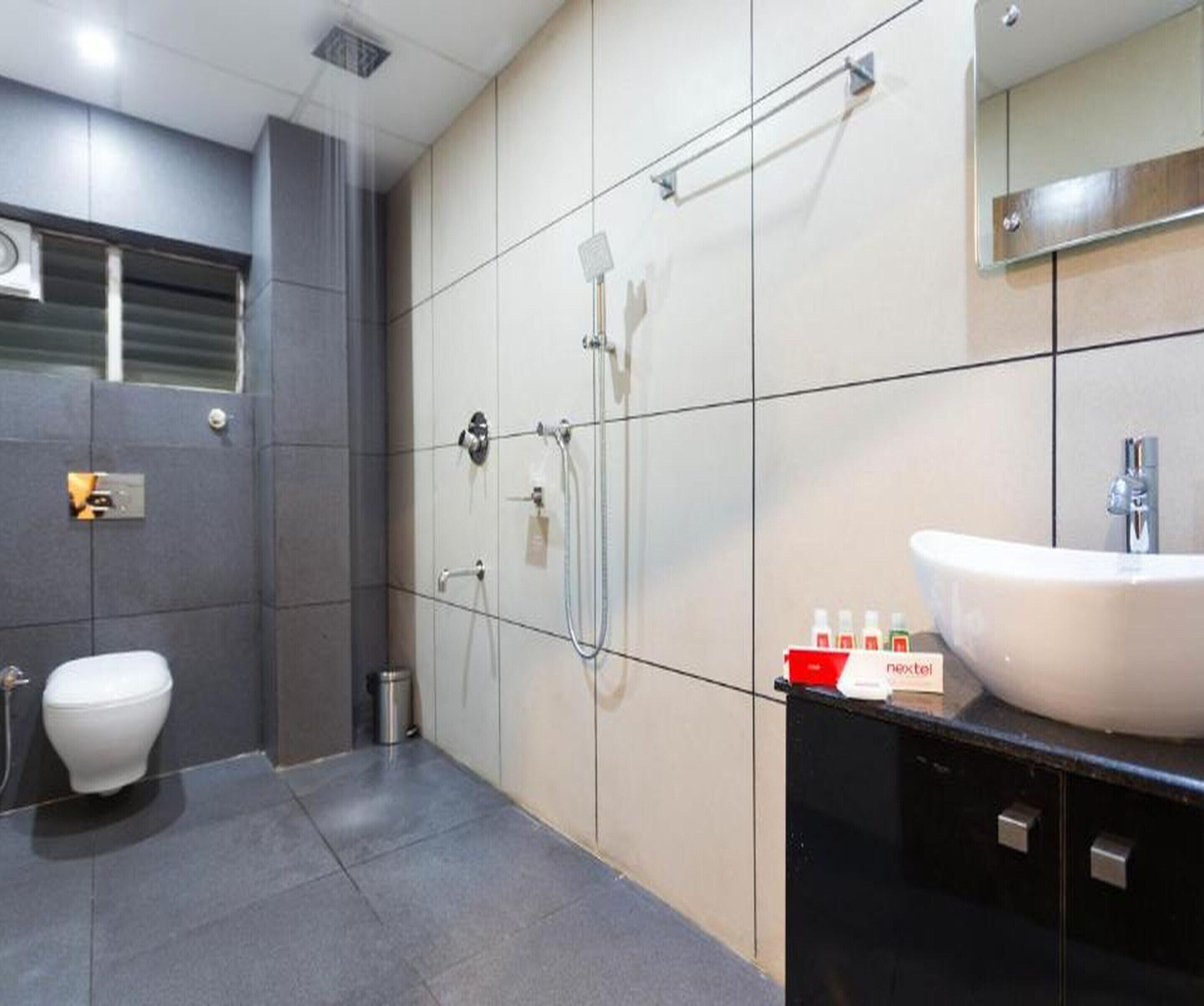 House | Bathroom