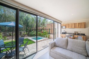 Outdoor dining - Cozy 2-bedroom Condo with Plunge Pool in Tranquil Tulum (Tulum)