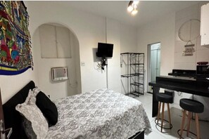 Ferros/tábuas de passar roupa, Wi-Fi, roupa de cama