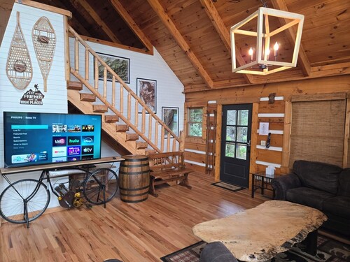 Perched on top with crazy views of Cherokee Mountain