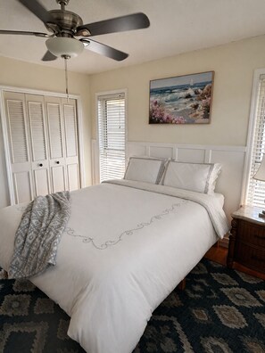 Room - Sunsets & Smiles Gorgeous 3 Bedroom/2 Bathroom Canal-front home, bring your boat (Port Charlotte)