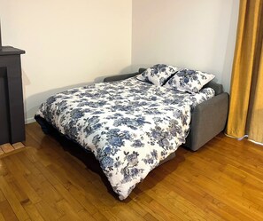 Room - Emmanon - Apartment (La Coquille)