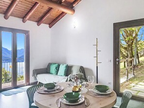 Living Room - The Greenhouse by Interhome (Menaggio)