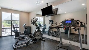 Unclassified image, 2 of 25, button - 3 Stylish Units Near Lakes Regional Park - 2.6 mi | Free Breakfast | Pool Access (Fort Myers)