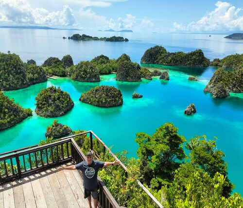 Cozzy Raja Ampat Blue Sea