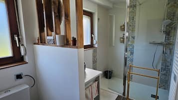 Douche, papier toilette
