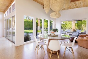 Dining - The Retreat, Private MidCentury home in sunny Palm Springs (Palm Springs)
